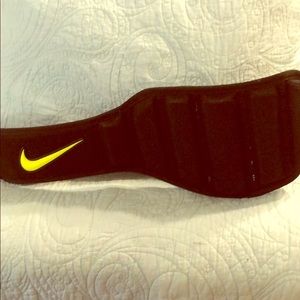 Nike weight lifting belt